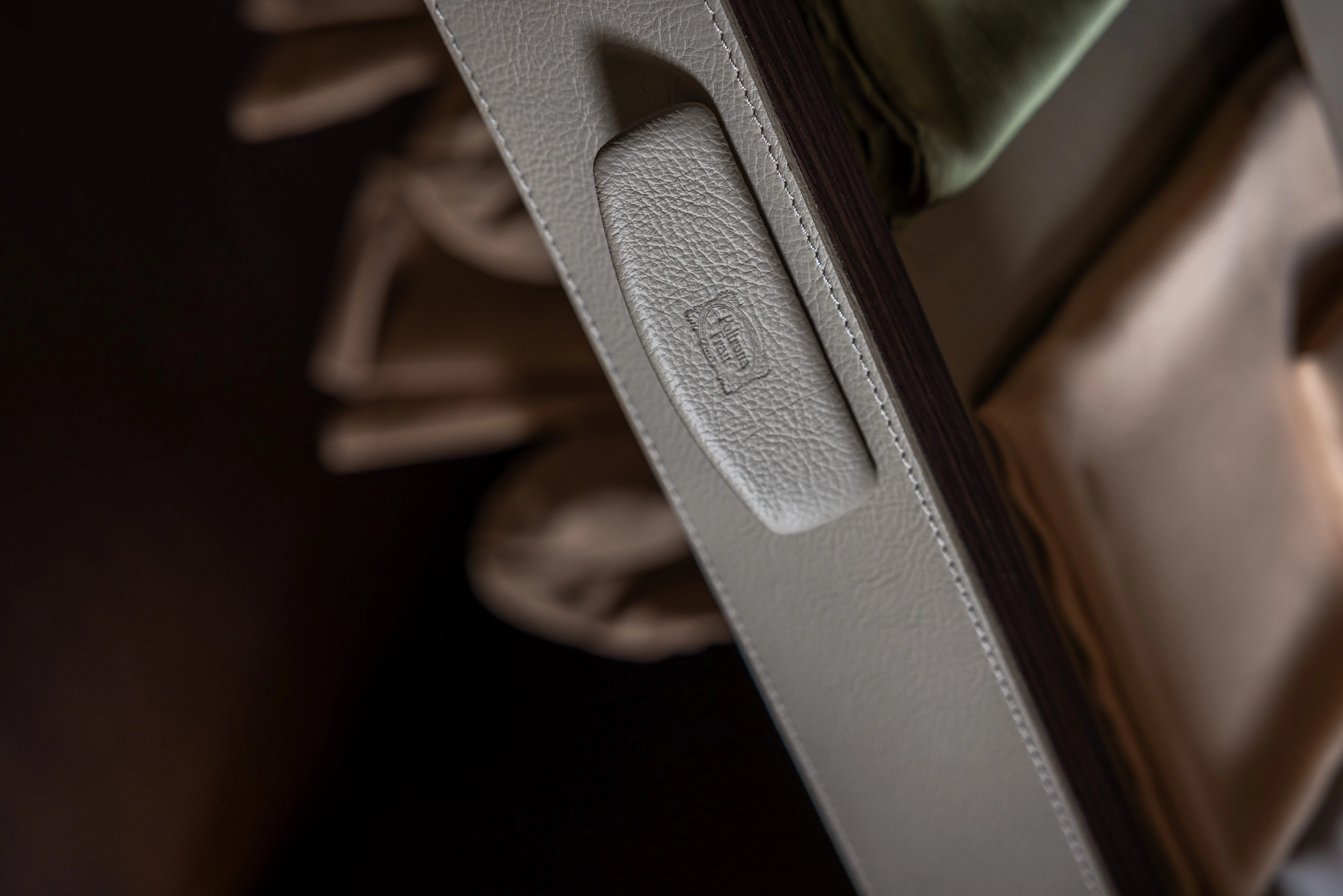 DressCove Night System - Poltrona Frau