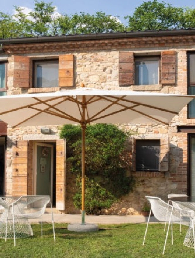 Interlux Home outdoor parasols